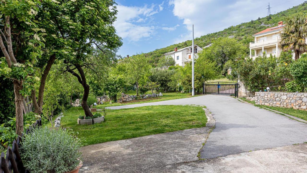 Apartments Klara Senj  Exterior foto